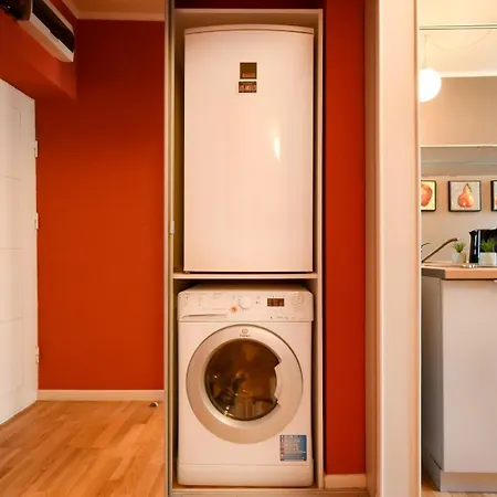 Urban Retreat - Central With Cozy Charm * Boekarest