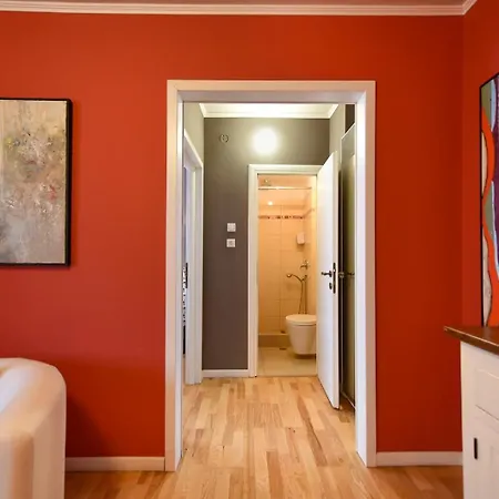 Appartement Urban Retreat - Central With Cozy Charm Boekarest
