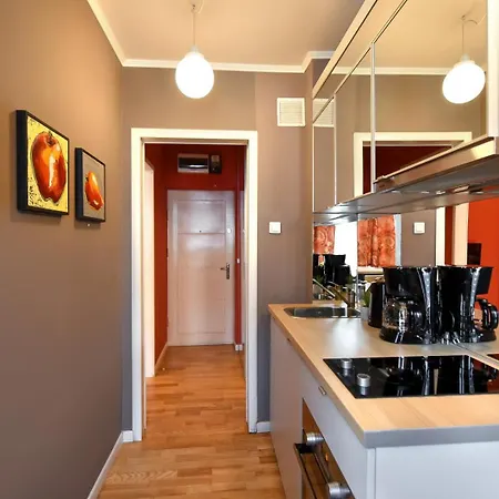 Urban Retreat - Central With Cozy Charm Appartamento *