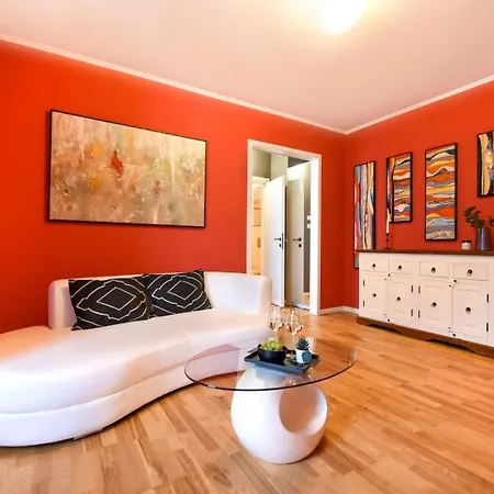 Apartament Urban Retreat - Central With Cozy Charm Bucureşti